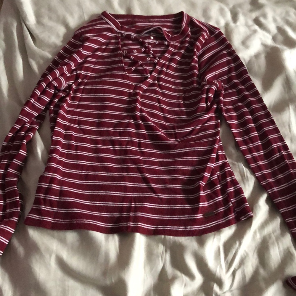 2 long sleeve Hollister shirts